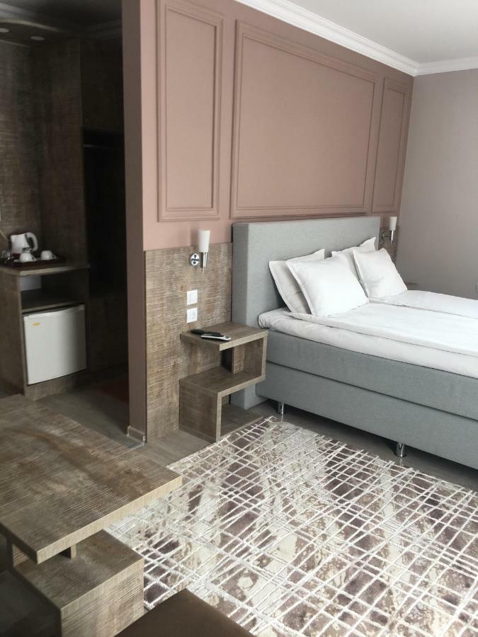 Hotel Dali 3*